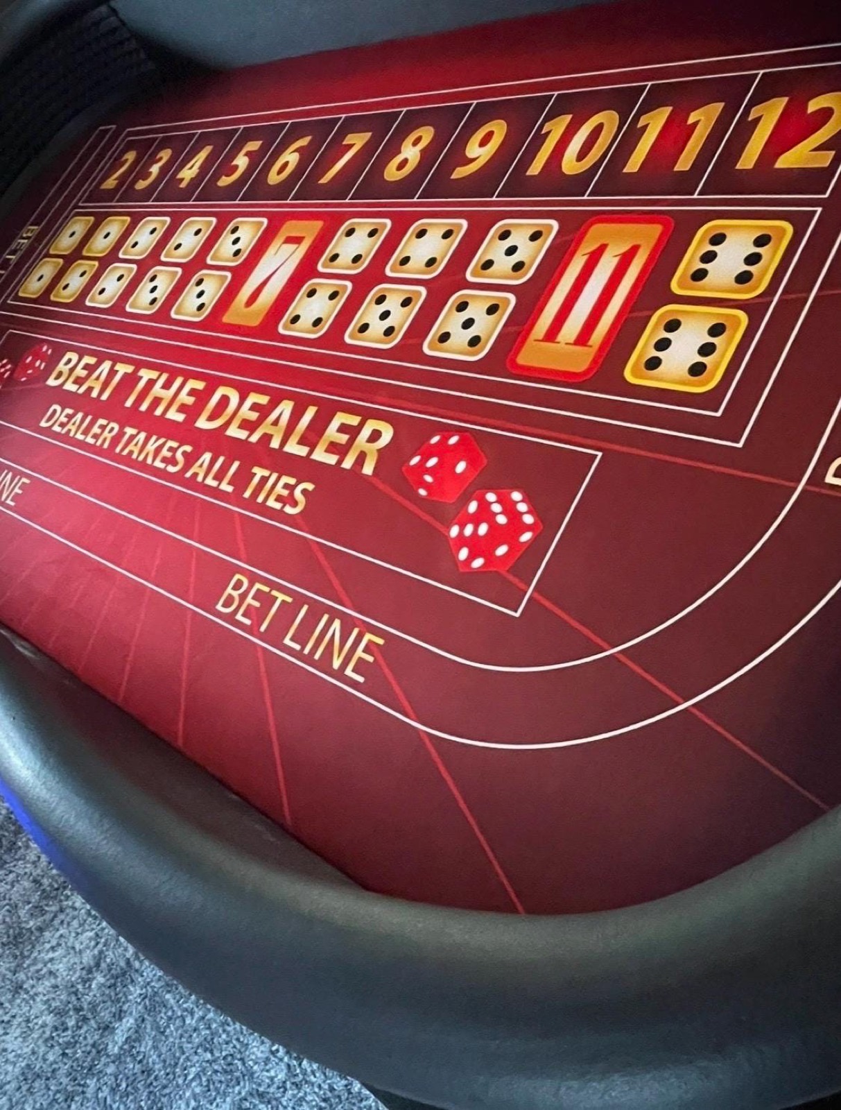 Photo 7 of Beat the Dealer Table